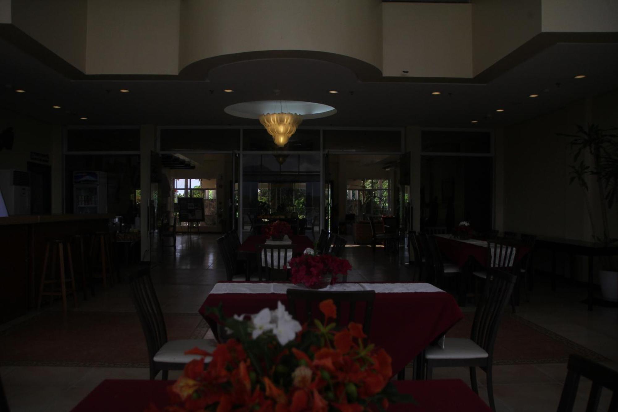 Hotel Palacio Puerto Princesa Exterior photo
