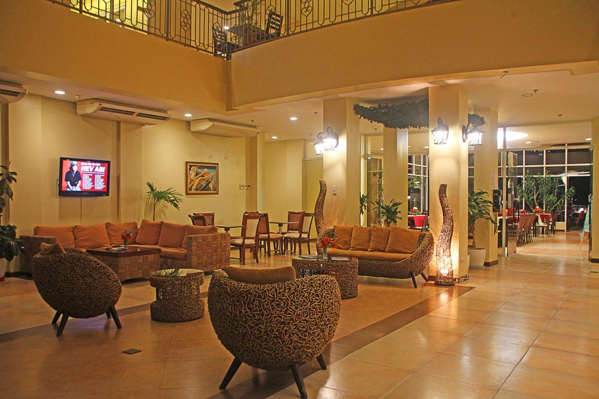 Hotel Palacio Puerto Princesa Exterior photo